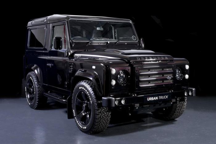 Land-Rover-Defender-by-Urban-Truck-18-700x466.jpg