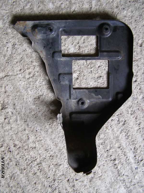 71841-65DA0 rear bumber bracket left 2.JPG