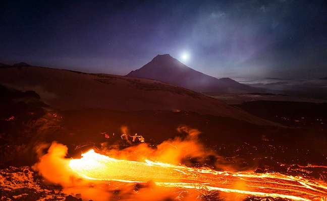 volcano4.jpg