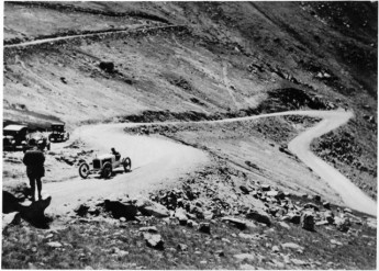 PikesPeakHillClimb1921-345x247.jpg