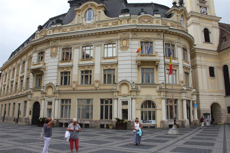 IMG_8877.jpg