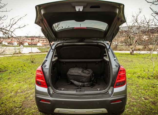 CHEVTRAX7.jpg
