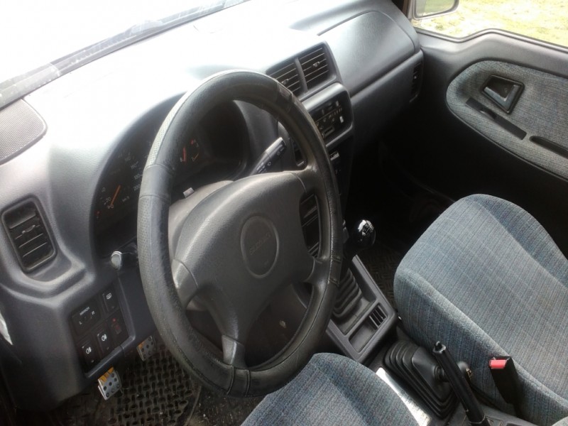 vitara v6 interior.jpg