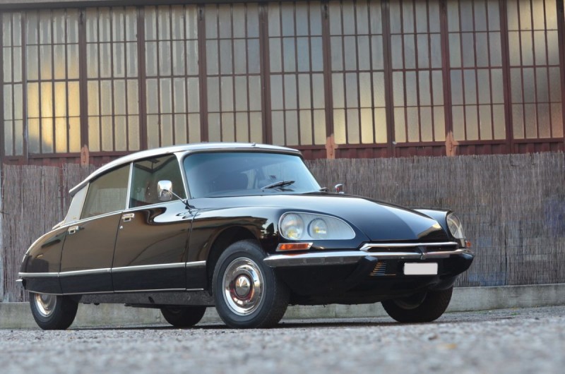 citroen_ds_resize.jpg