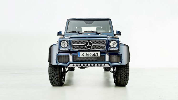 2017-mercedes-maybach-g650-landaulet-1-747x420.jpg