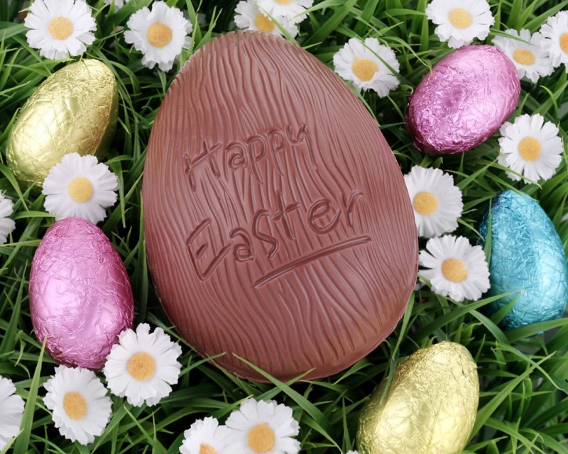 Easter Chocolate Egg_1280x1024.jpg
