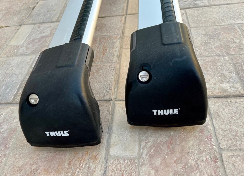 Thule AERO bar 02.jpg