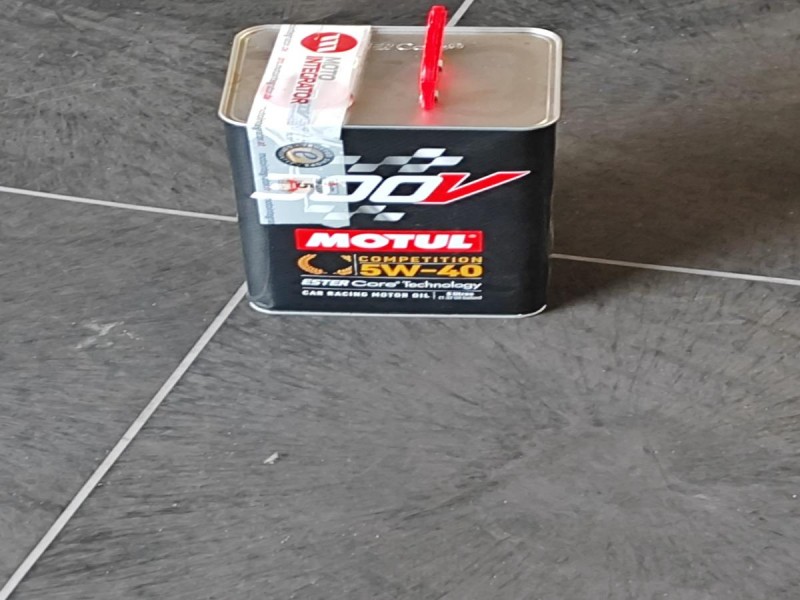 motul_resized_1200x900.jpg