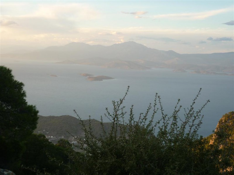 ΓΕΡΑΝΕΙΑ 16-10 025 (Large).jpg