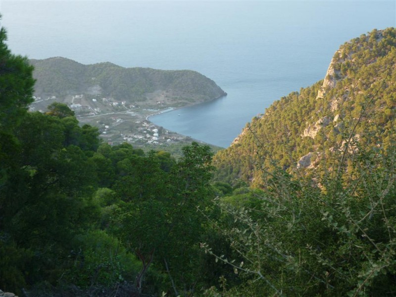 ΓΕΡΑΝΕΙΑ 16-10 027 (Large).jpg