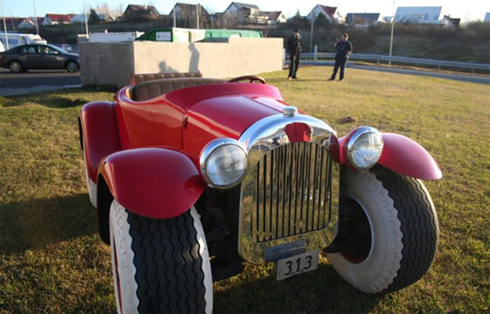 donald_duck_car_5.jpg