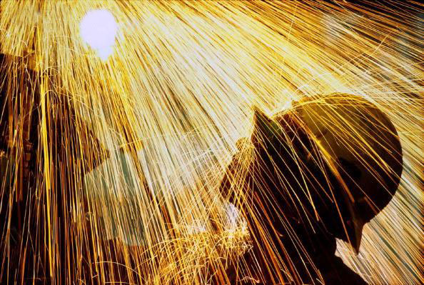 welding sparks.jpg
