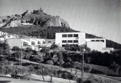 Pikionis-Peykakia-250x171.jpg