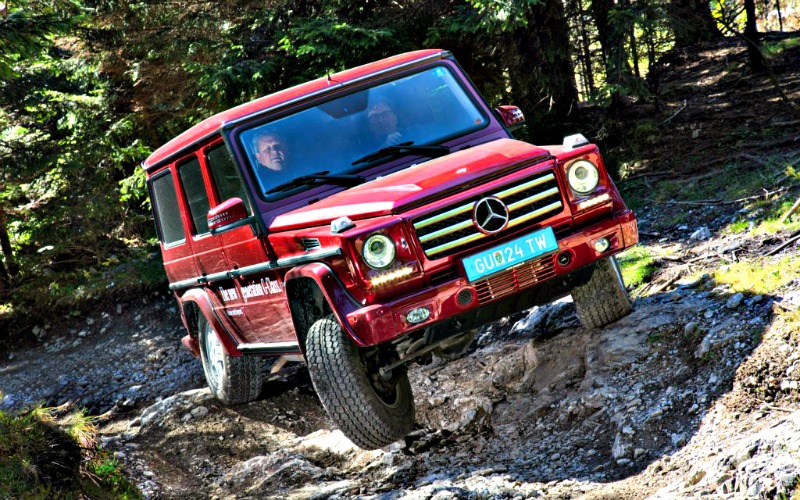 2013-Mercedes-Benz-G550-off-road-1024x640.jpg