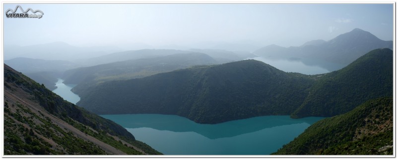 P5202424Pan_tn.jpg