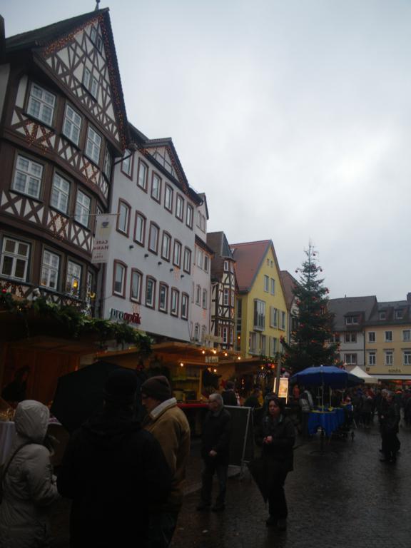 w08_576x768.jpg